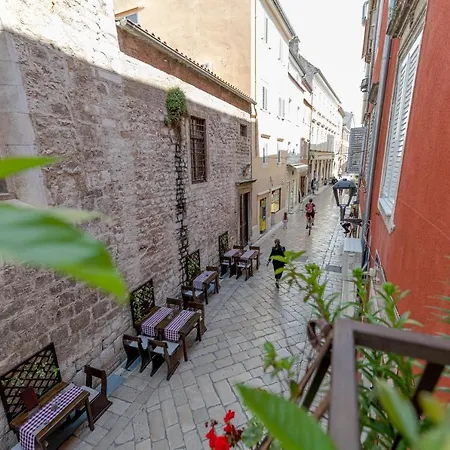 Luxury Diva * זאדאר